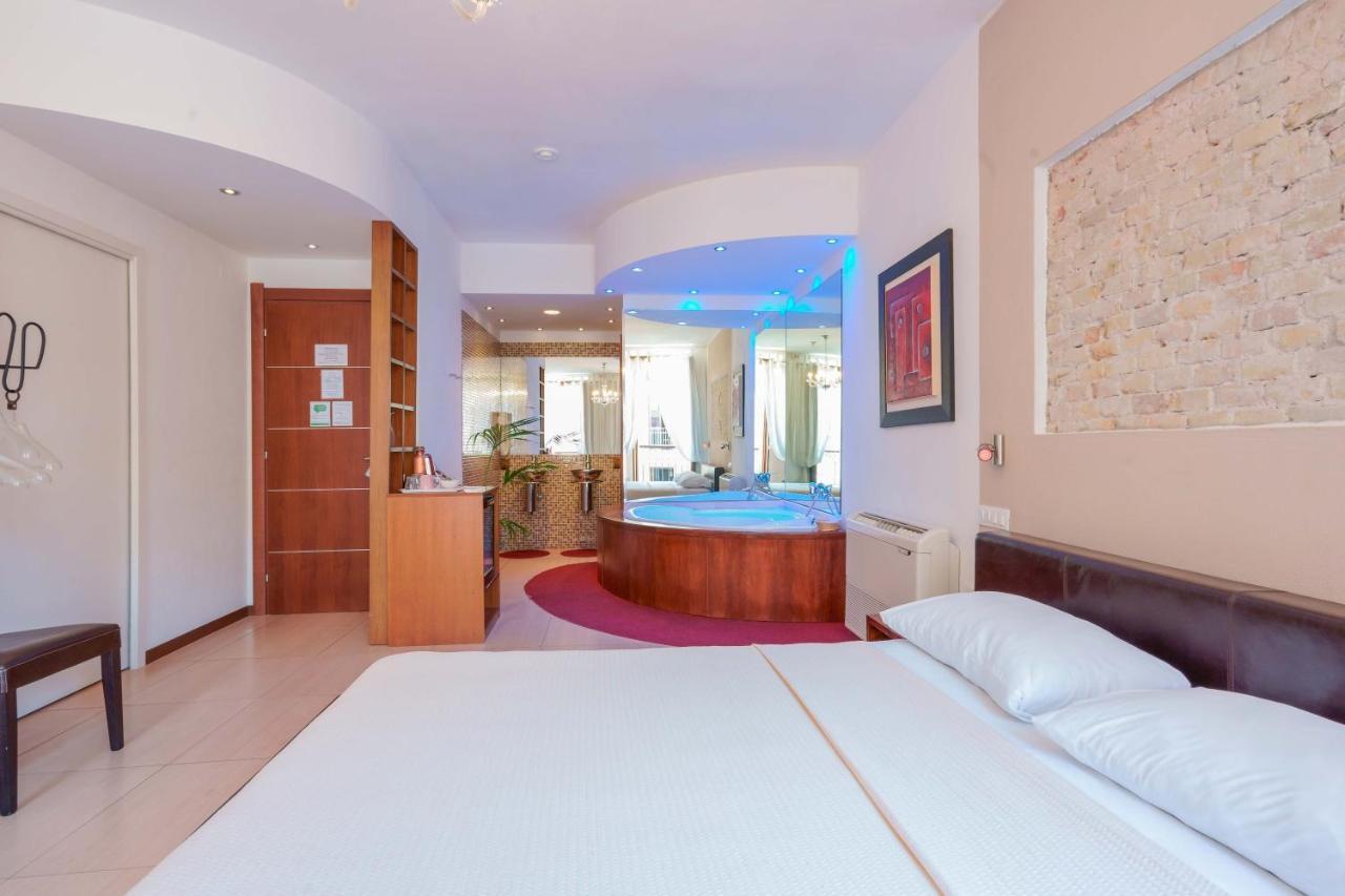 Le Suite Sul Corso Cagliari Ngoại thất bức ảnh