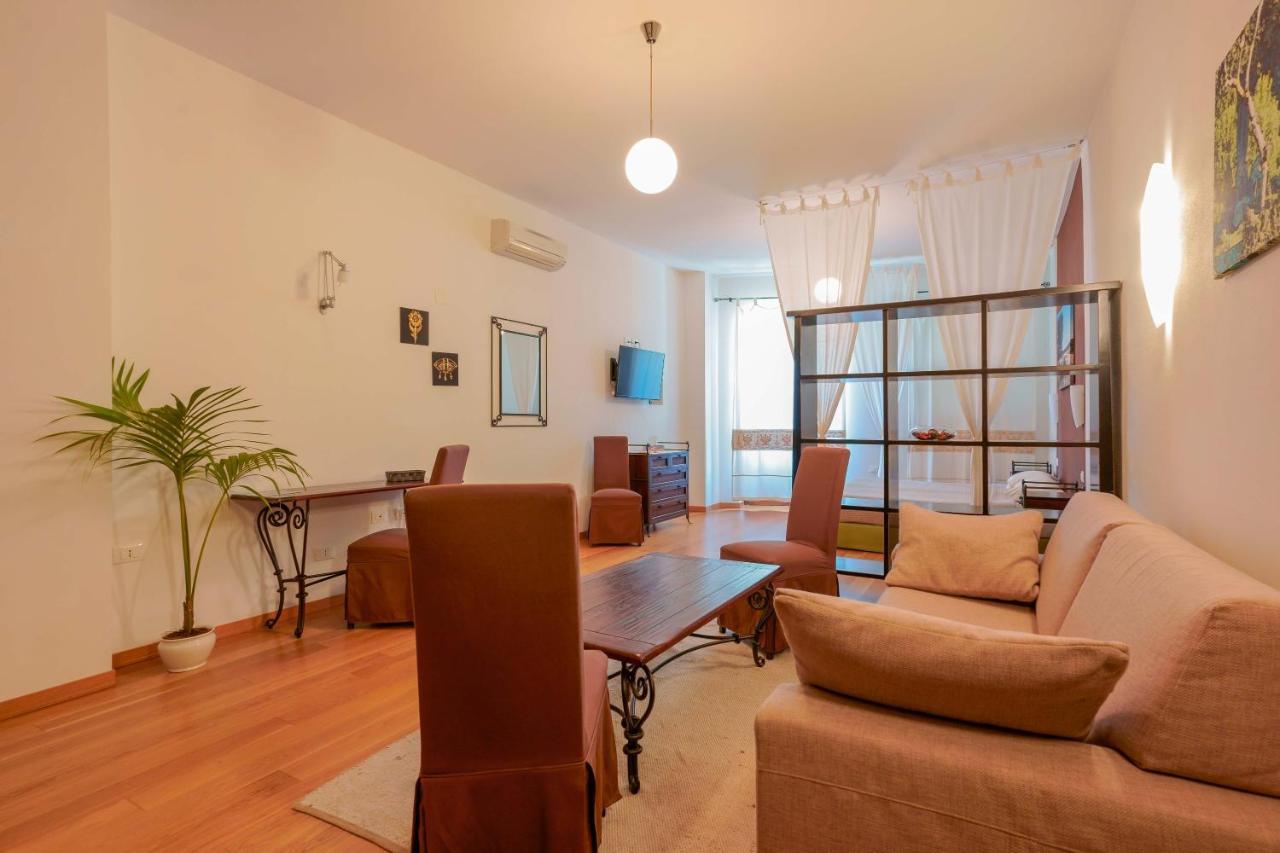 Le Suite Sul Corso Cagliari Ngoại thất bức ảnh
